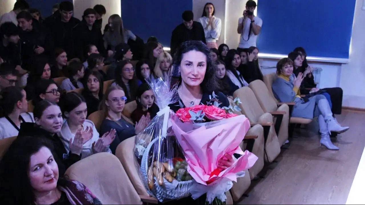 Студенты СочиГУ создали настоящий праздник весны! 