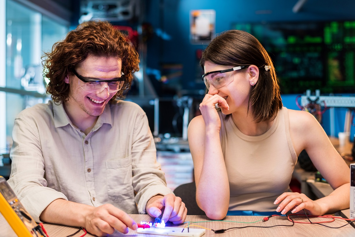 СНОсный диалог