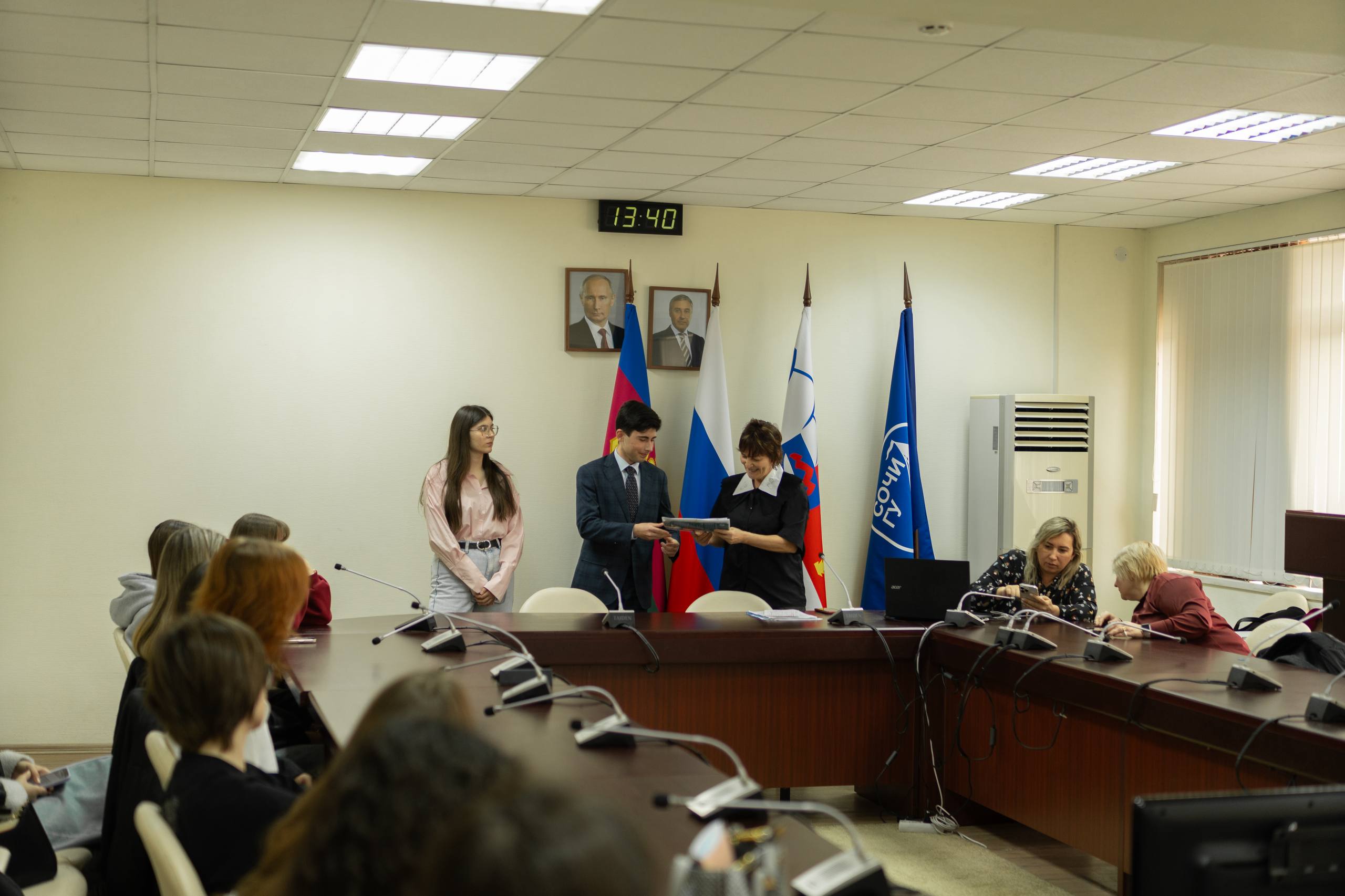 Сочинский государственный университет и Белорусский государственный экономический университет провели мастер-класс ко Дню родного языка